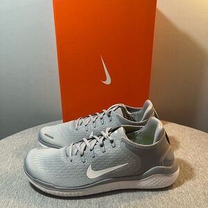 Nike Free RN 2018 Wolf Grey/White-Volt Athletic Men’s Shoe Size 10 942836-003